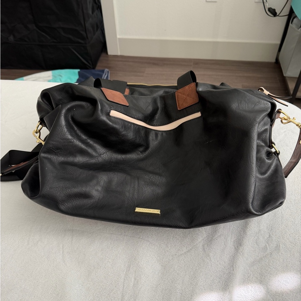 Black and Brown Travel Duffle Bag - Classic Weekend Bag - Picture 2 of 6